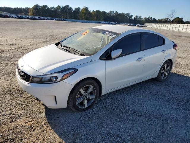 3KPFL4A76JE241462 - 2018 KIA FORTE LX WHITE photo 1