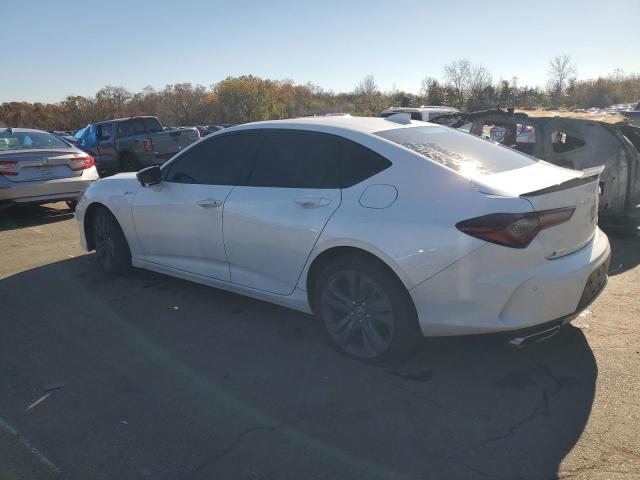 19UUB5F55NA002275 - 2022 ACURA TLX TECH A WHITE photo 2