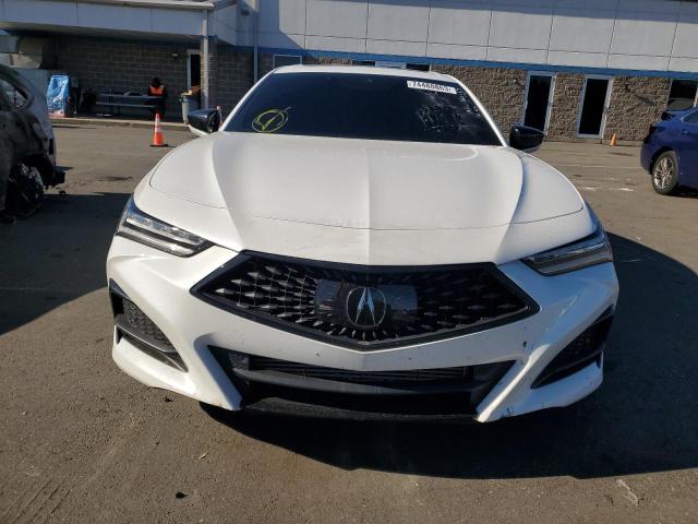 19UUB5F55NA002275 - 2022 ACURA TLX TECH A WHITE photo 5