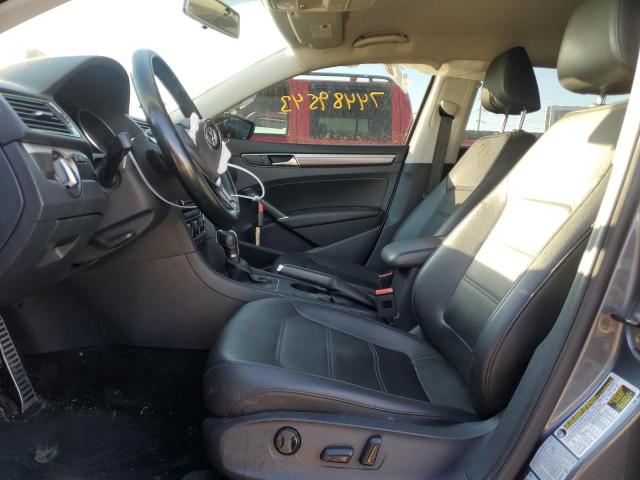 1VWDT7A39HC071747 - 2017 VOLKSWAGEN PASSAT R-LINE Grau Foto 7