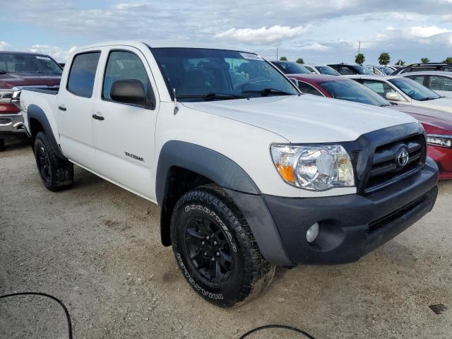 5TELU42N98Z570379 - 2008 TOYOTA TACOMA DOUBLE CAB WHITE photo 4