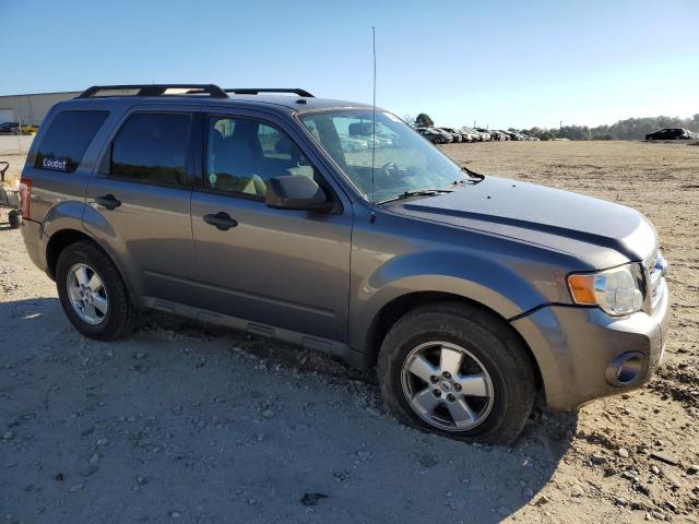 1FMCU9D71AKD31510 - 2010 FORD ESCAPE XLT GRAY photo 4