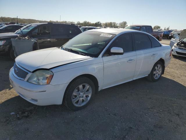 1FAHP27117G162297 - 2007 FORD FIVE HUNDR SEL WHITE photo 2