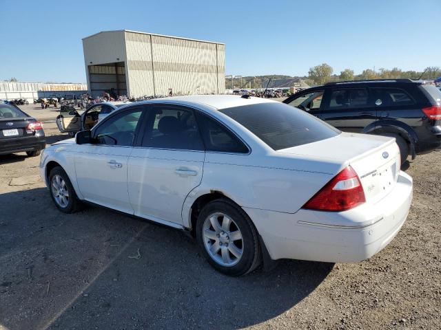 1FAHP27117G162297 - 2007 FORD FIVE HUNDR SEL WHITE photo 3