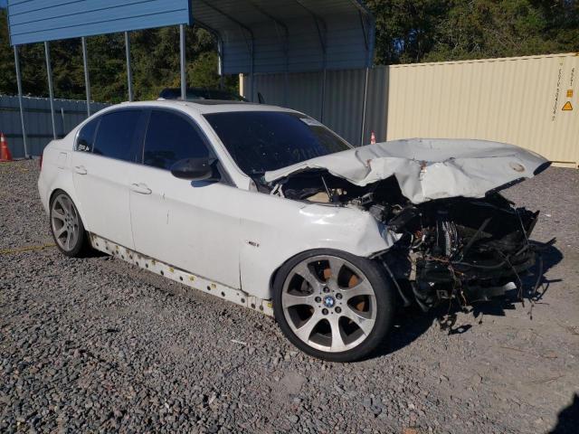 WBAVD33546KL52382 - 2006 BMW 330 XI WHITE photo 4