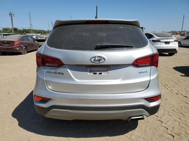 5XYZT3LB0JG560772 - 2018 HYUNDAI SANTA FE S SILVER photo 6