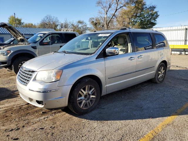 2A8HR64X59R514022 - 2009 CHRYSLER TOWN & COU LIMITED SILVER photo 1