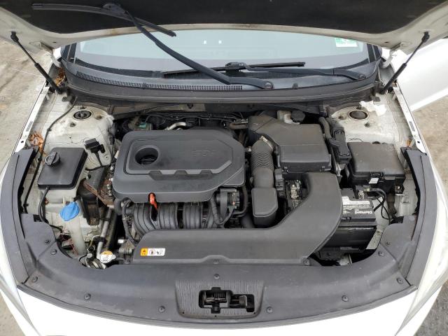 5NPE24AF8GH287336 - 2016 HYUNDAI SONATA SE WHITE photo 11