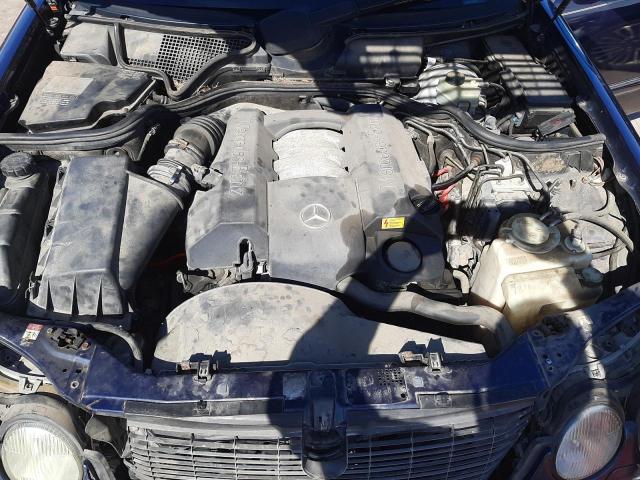 WDBJF82F6WX008735 - 1998 MERCEDES-BENZ E 320 4MATIC BLUE photo 11