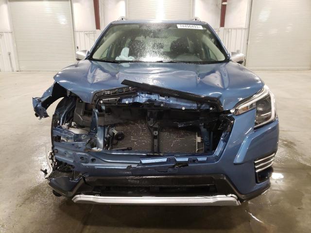 JF2SKARC5NH414228 - 2022 SUBARU FORESTER TOURING 蓝色 照片 5