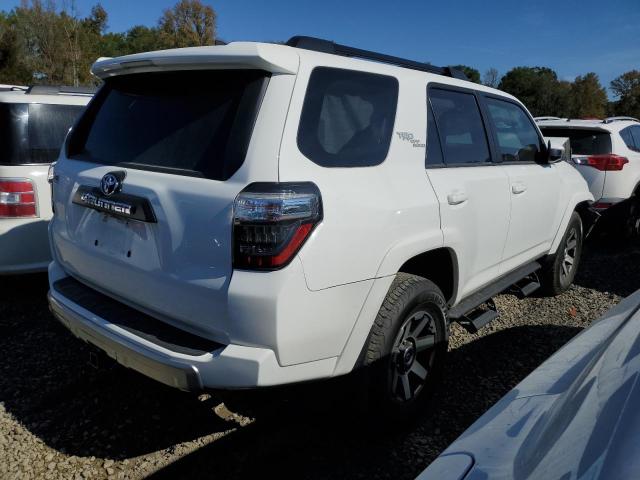 JTEBU5JR7L5825995 - 2020 TOYOTA 4RUNNER SR5/SR5 PREMIUM 白色 照片 3