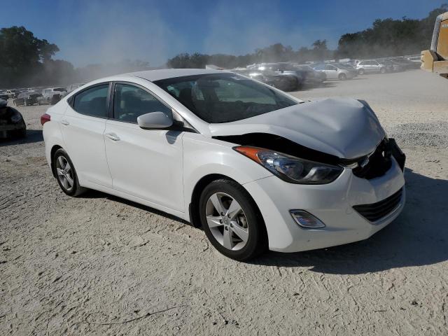 5NPDH4AE6DH401783 - 2013 HYUNDAI ELANTRA GLS WHITE photo 4