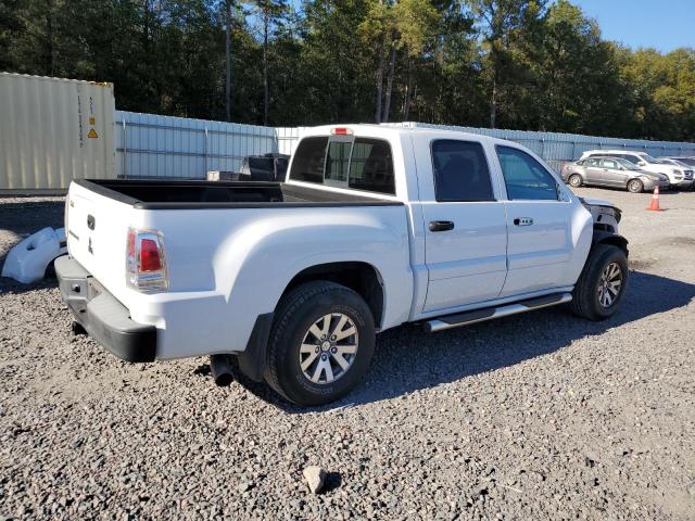 1Z7HC28K97S126324 - 2007 MITSUBISHI RAIDER LS WHITE photo 3