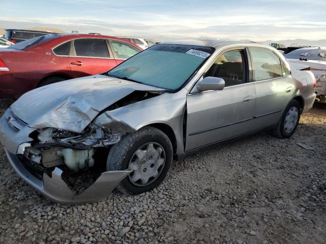 1HGCG5542WA236851 - 1998 HONDA ACCORD LX SILVER photo 1