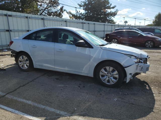 1G1PC5SH3C7361300 - 2012 CHEVROLET CRUZE LS WHITE photo 4