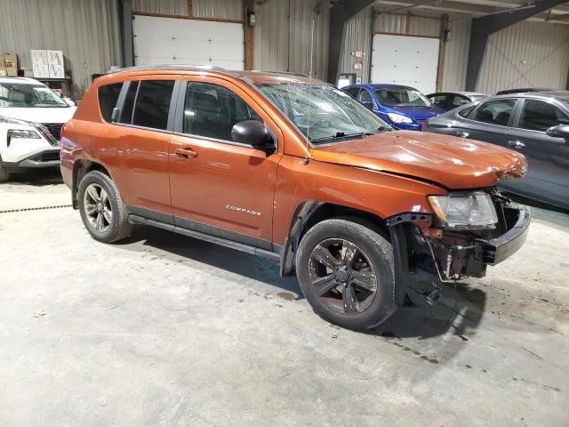 1C4NJDEBXCD598941 - 2012 JEEP COMPASS LATITUDE ORANGE photo 4