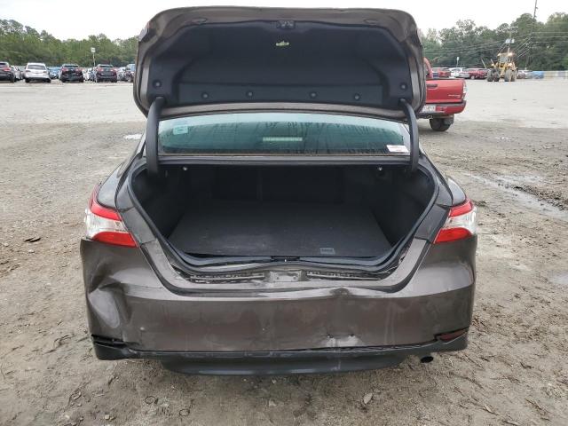 4T1B11HK6JU544963 - 2018 TOYOTA CAMRY L CHARCOAL photo 6