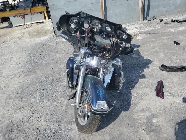 1HD1FC41X8Y605968 - 2008 HARLEY-DAVIDSON FLHTCUI 蓝色 照片 2