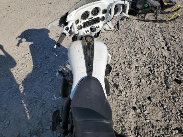 1HD1FCW162Y614476 - 2002 HARLEY-DAVIDSON FLHTCUI WHITE photo 6