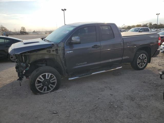 5TFUW5F13JX734072 - 2018 TOYOTA TUNDRA DOUBLE CAB SR/SR5 GRAY photo 1