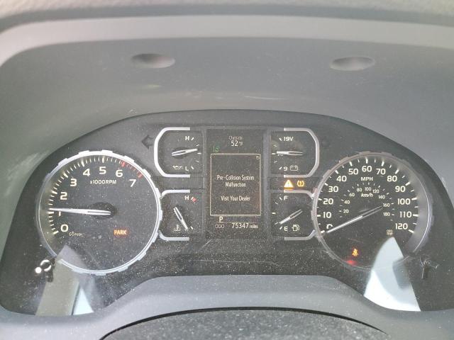 5TFUW5F13JX734072 - 2018 TOYOTA TUNDRA DOUBLE CAB SR/SR5 GRAY photo 9