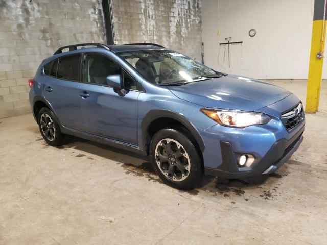 JF2GTAEC1NH209191 - 2022 SUBARU CROSSTREK PREMIUM BLUE photo 4