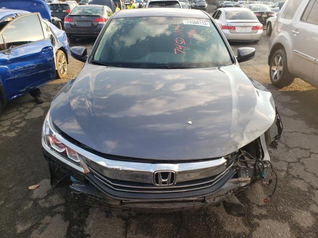 1HGCR2F3XHA071164 - 2017 HONDA ACCORD LX GRAY photo 5