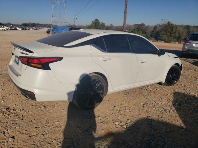 1N4BL4CV0NN414734 - 2022 NISSAN ALTIMA SR WHITE photo 3