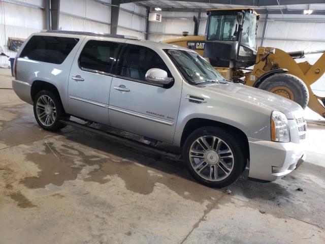 1GYS4JEF2DR168895 - 2013 CADILLAC ESCALADE ESV PREMIUM SILVER photo 4