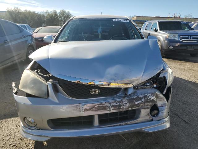 KNAFE162565206580 - 2006 KIA SPECTRA5 SILVER photo 5