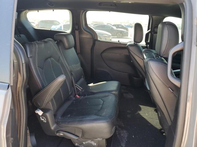 2C4RC1EG7LR287020 - 2020 CHRYSLER PACIFICA TOURING L PLUS GRAY photo 11