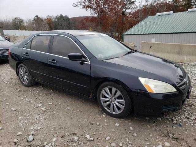 1HGCM56367A048611 - 2007 HONDA ACCORD SE BLACK photo 4