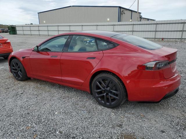 5YJSA1E52NF470622 - 2022 TESLA MODEL S RED photo 2