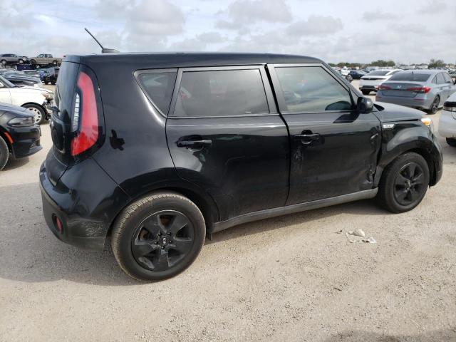 KNDJN2A21J7590770 - 2018 KIA SOUL BLACK photo 3