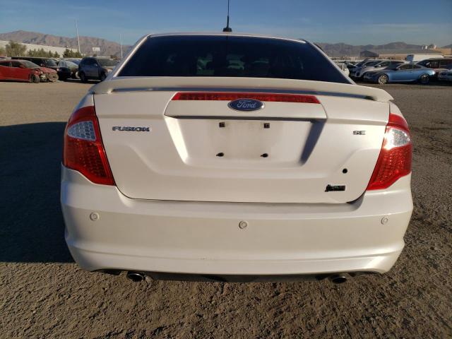 3FAHP0HG5AR335309 - 2010 FORD FUSION SE WHITE photo 6