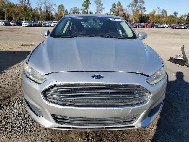 3FA6P0H77DR379663 - 2013 FORD FUSION SE SILVER photo 5