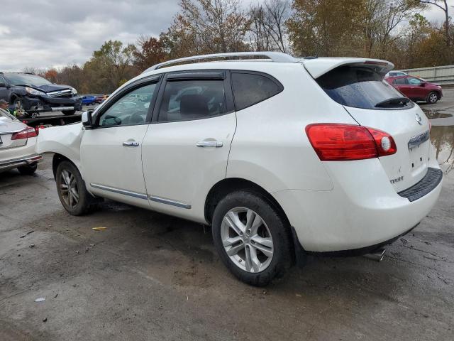 JN8AS5MV4CW414034 - 2012 NISSAN ROGUE S WHITE photo 2