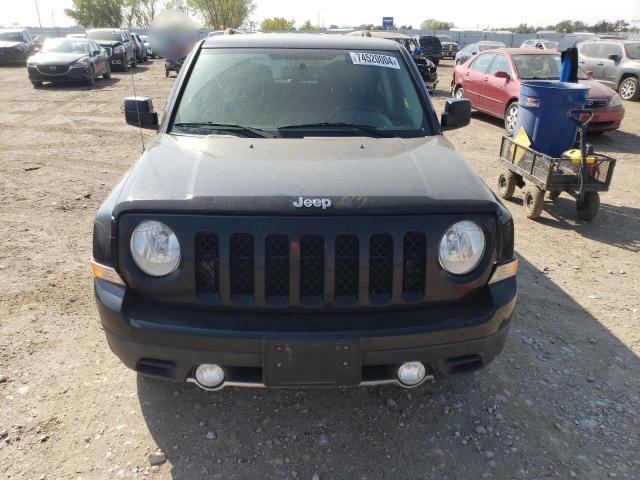 1C4NJRFB2GD772986 - 2016 JEEP PATRIOT LATITUDE BLACK photo 5