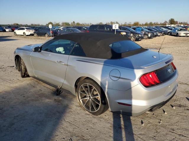 1FATP8UH7K5159729 - 2019 FORD MUSTANG SILVER photo 2