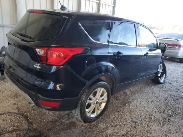 1FMCU0GD5KUA11108 - 2019 FORD ESCAPE SE BLACK photo 3