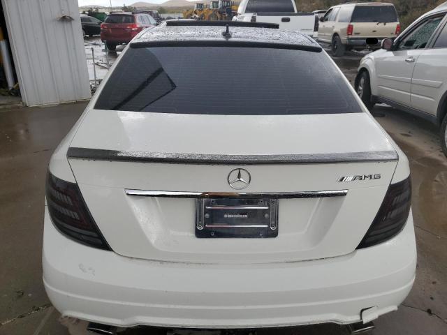 WDDGF54X49F274383 - 2009 MERCEDES-BENZ C 300 WHITE photo 6