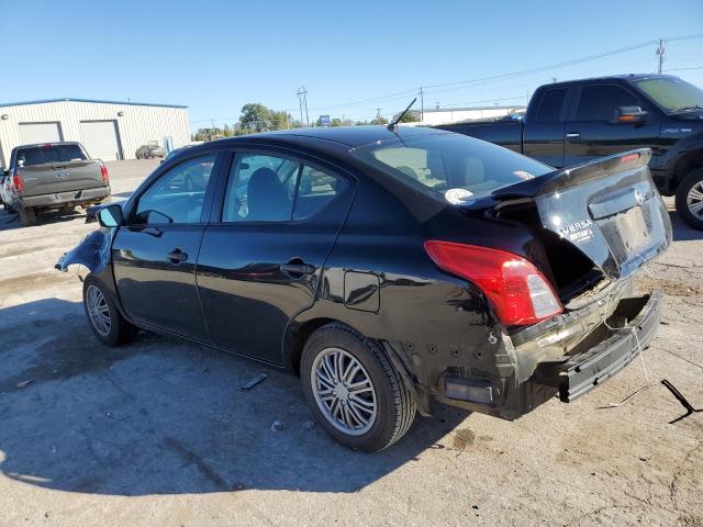 3N1CN7AP7KL822032 - 2019 NISSAN VERSA S BLACK photo 2