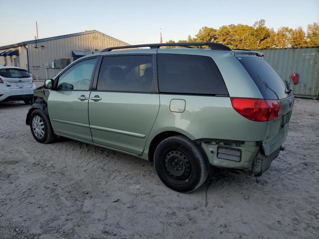 5TDZK23C89S284555 - 2009 TOYOTA SIENNA CE GREEN photo 2