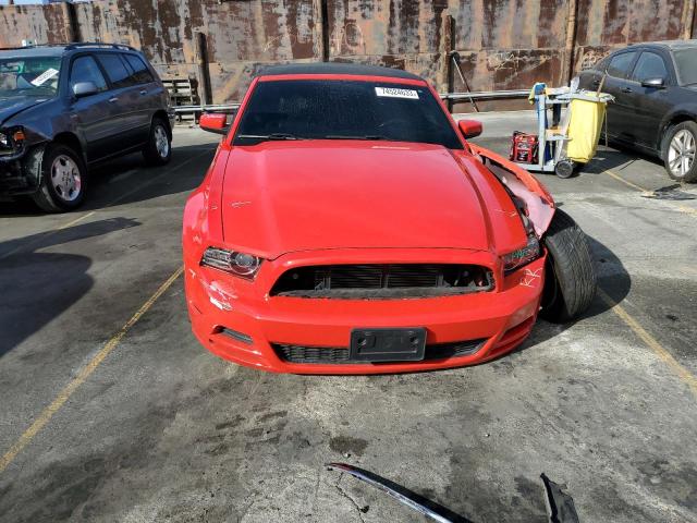 1ZVBP8EMXE5275672 - 2014 FORD MUSTANG RED photo 5