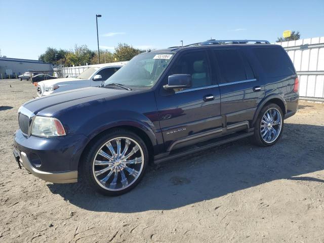 5LMFU27R34LJ00573 - 2004 LINCOLN NAVIGATOR BLUE photo 1