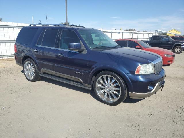 5LMFU27R34LJ00573 - 2004 LINCOLN NAVIGATOR BLUE photo 4