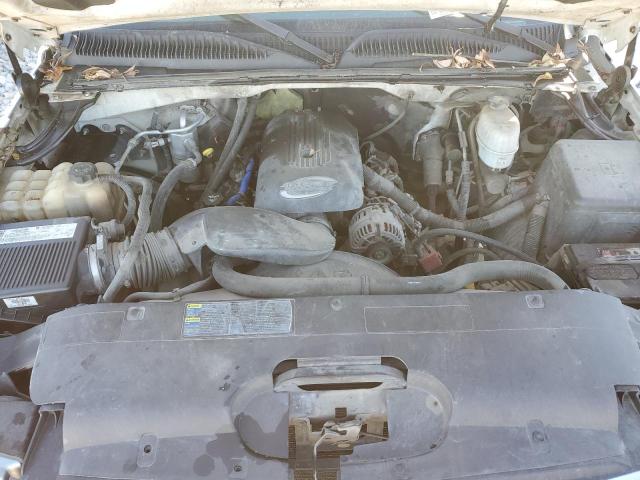 1GBJC39U36E166905 - 2006 CHEVROLET SILVERADO C3500 WHITE photo 11