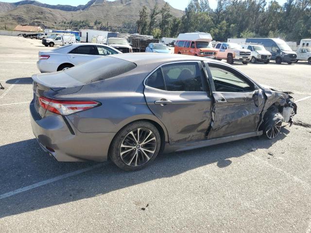 4T1B11HK1JU082750 - 2018 TOYOTA CAMRY L GRAY photo 3