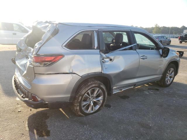 5TDKKRFH0ES024968 - 2014 TOYOTA HIGHLANDER XLE SILVER photo 3