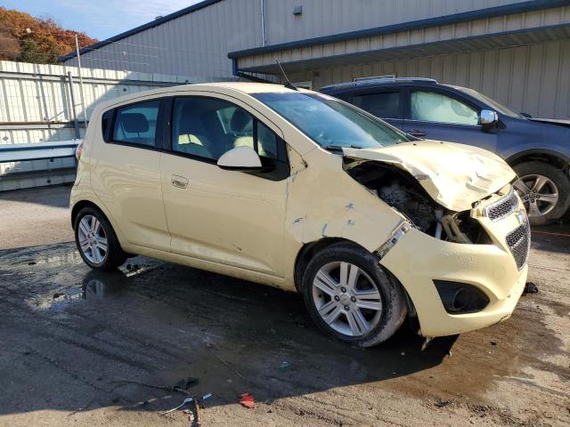 KL8CB6S98DC526976 - 2013 CHEVROLET SPARK LS YELLOW photo 4